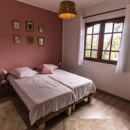 Magnifique Villa Creole Villa Ti Bout Bois Avec Cheminee Au Tevelave Les Avirons Eksteriør billede